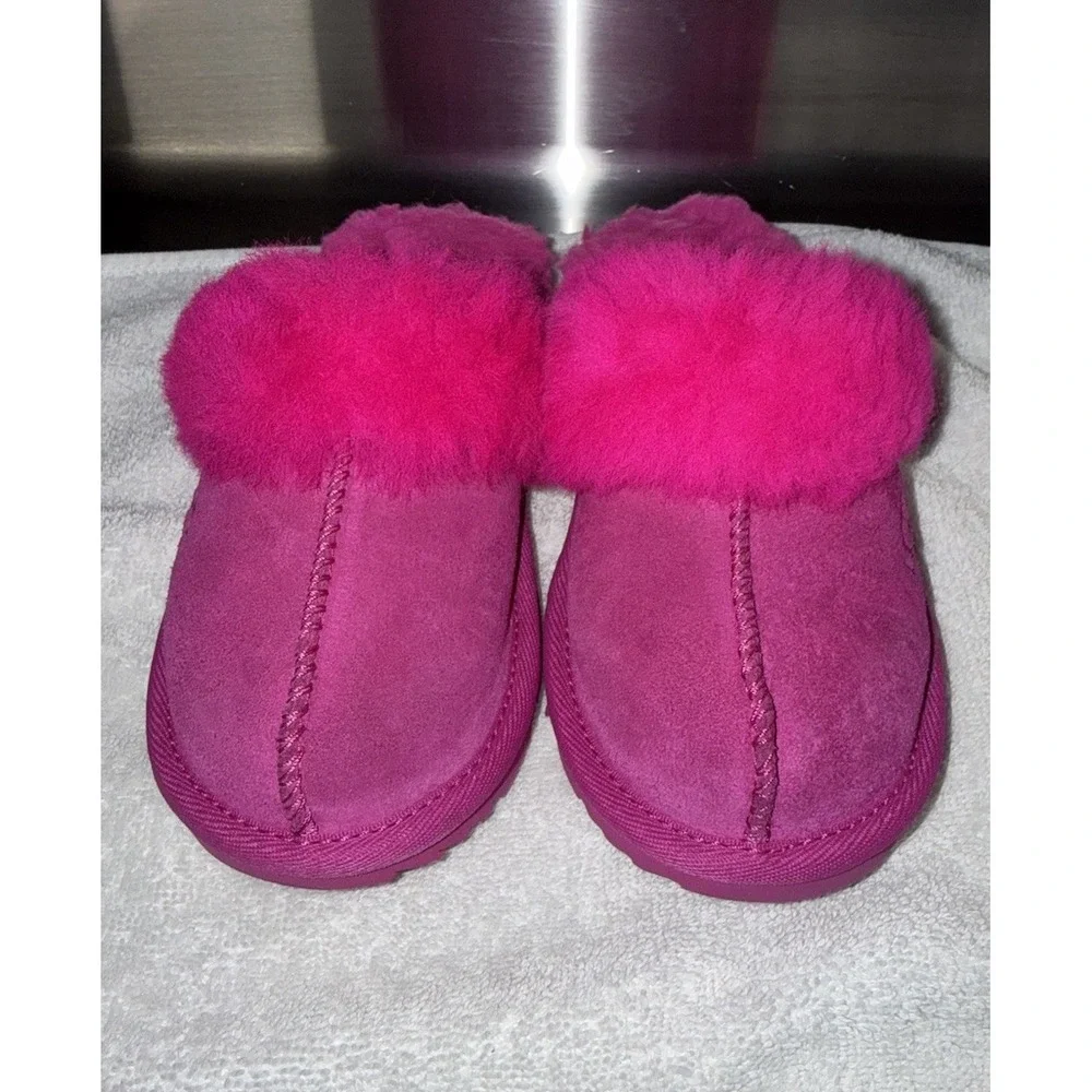 UGG‎ Mules Slippers Girls Size 10 Hot Pink Suede Comfort Slip On